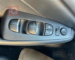 نيسان ماكسيما